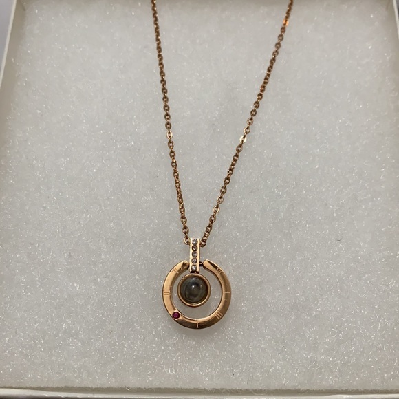 💛Rose gold necklace with 14” chain & 2” extender. - Picture 2 of 5